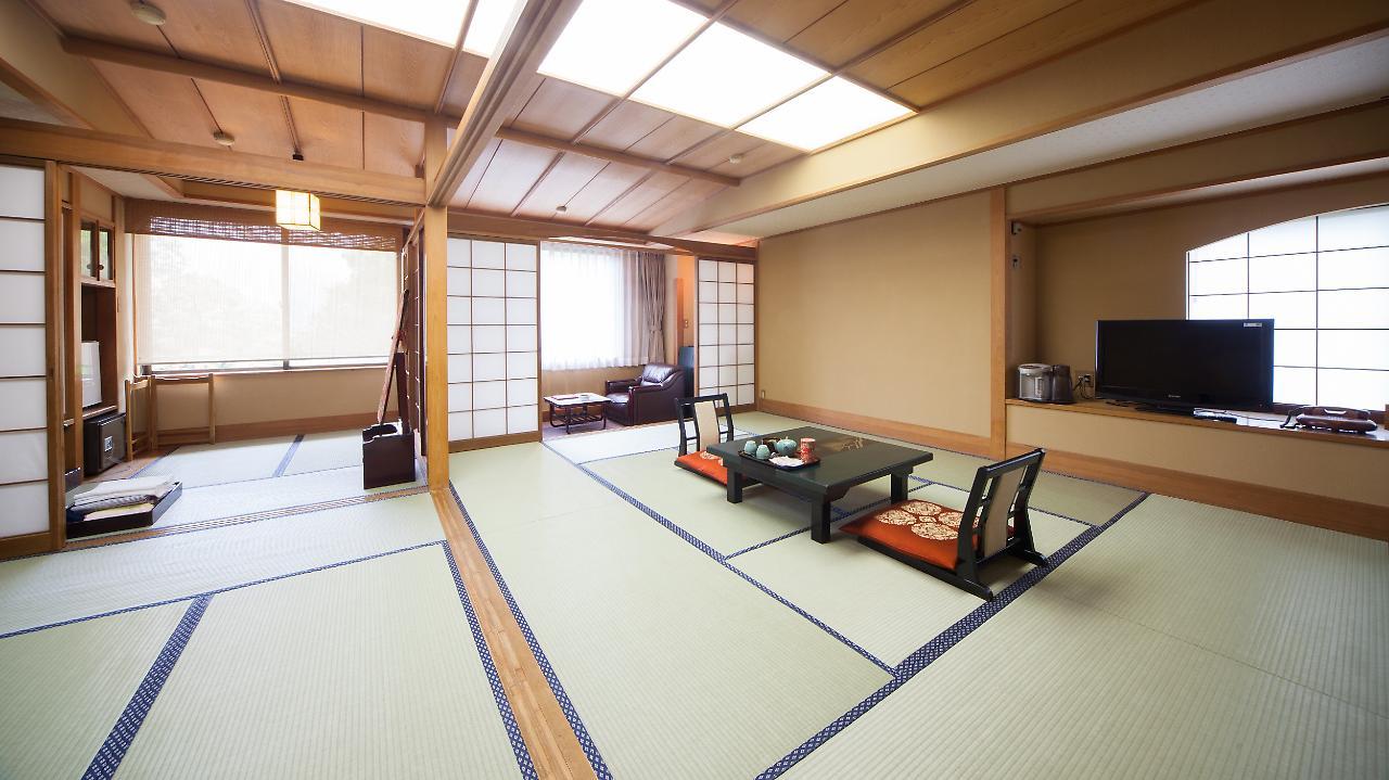 Yugashima Tatsuta Hotel อิซุ ภายนอก รูปภาพ