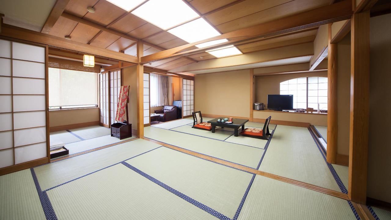 Yugashima Tatsuta Hotel อิซุ ภายนอก รูปภาพ